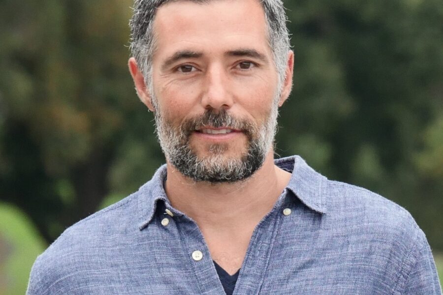 Alexis Santos