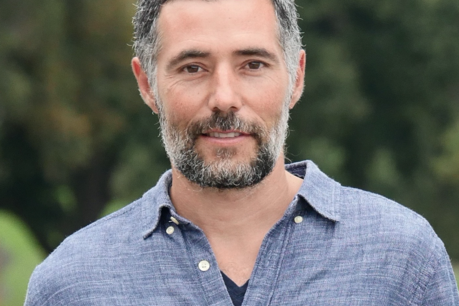 Alexis Santos
